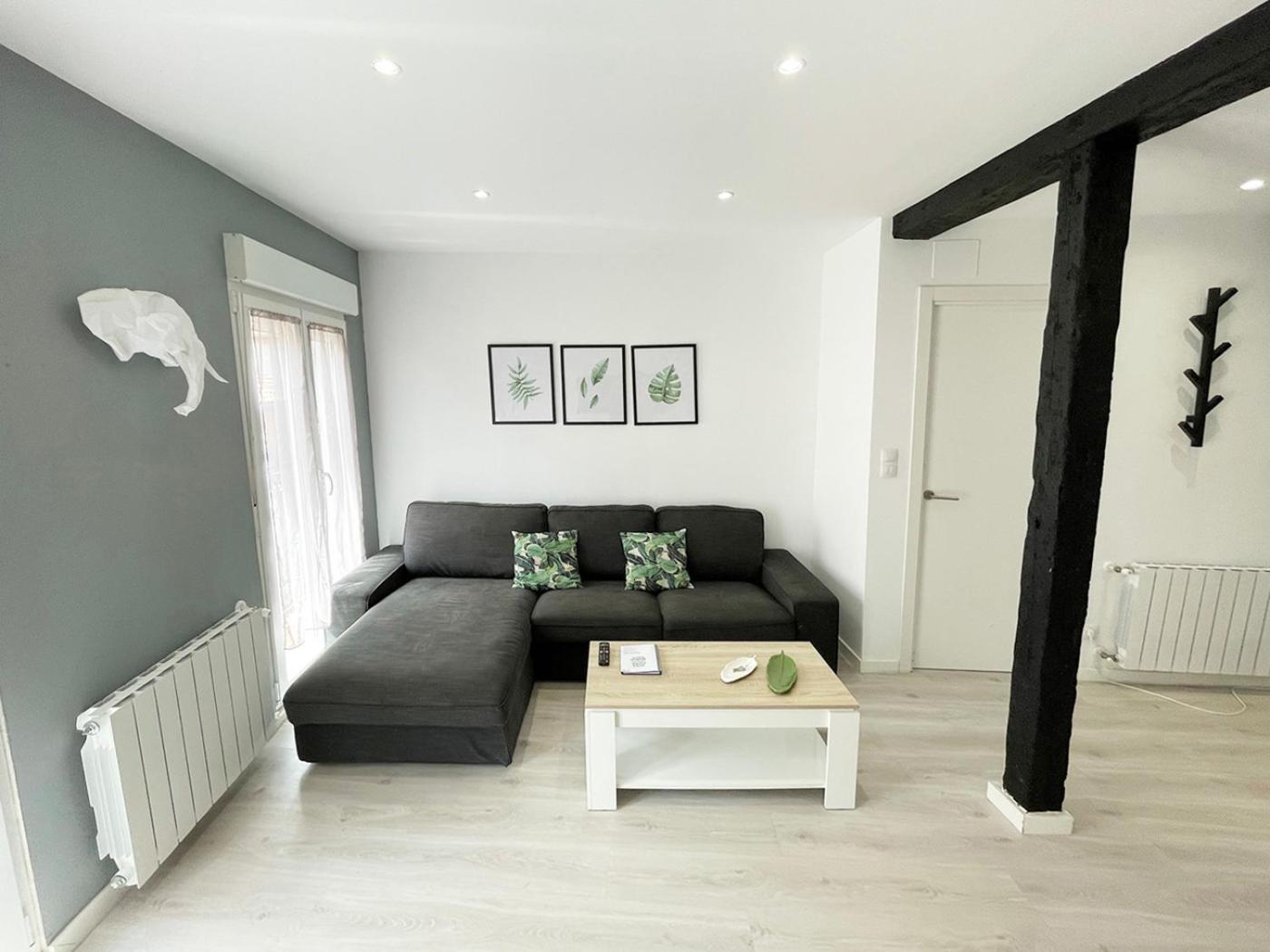 Luminoso Apartamento En Pleno Centro De Santander Exteriör bild