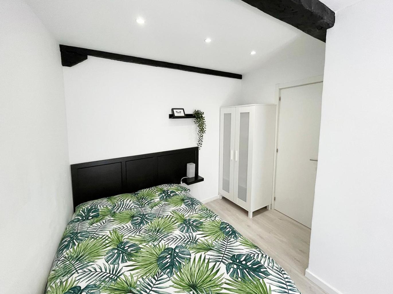 Luminoso Apartamento En Pleno Centro De Santander Exteriör bild