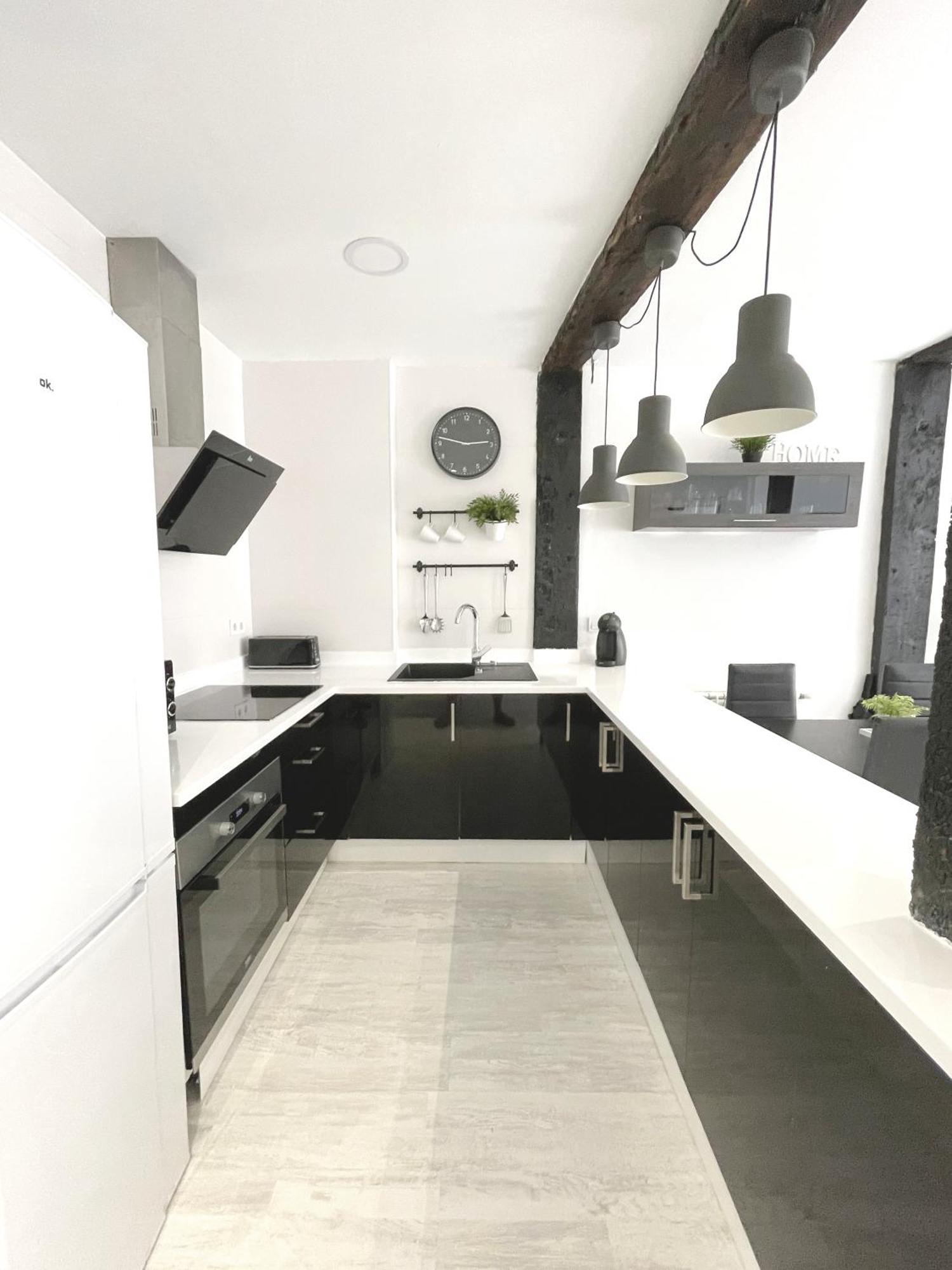 Luminoso Apartamento En Pleno Centro De Santander Exteriör bild